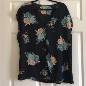Torrid button front top